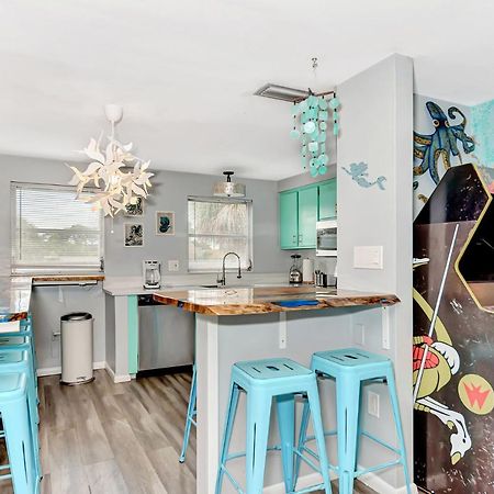 Mermaid House With Pool Jacuzzi Steps To Siesta Key Beach Sarasota Eksteriør billede