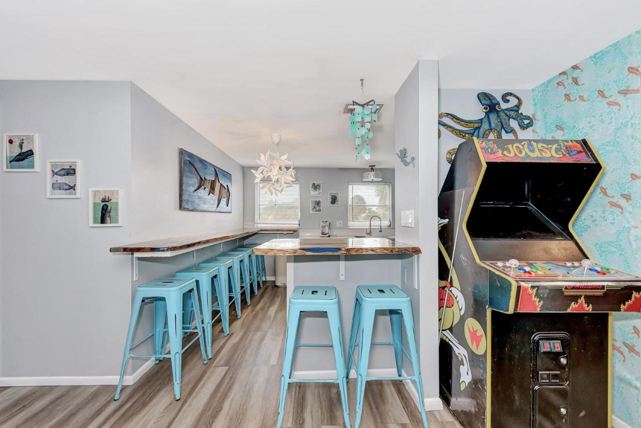 Mermaid House With Pool Jacuzzi Steps To Siesta Key Beach Sarasota Eksteriør billede