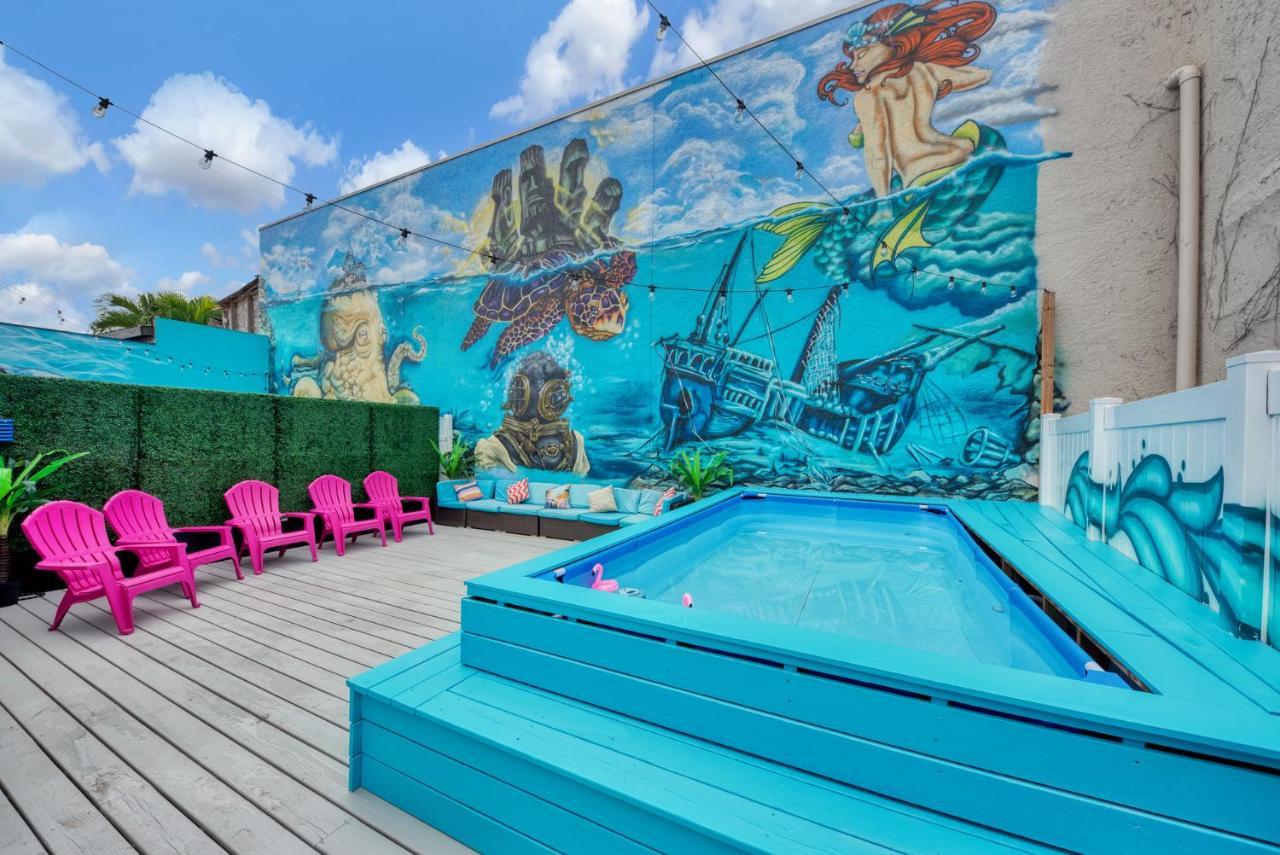Mermaid House With Pool Jacuzzi Steps To Siesta Key Beach Sarasota Eksteriør billede