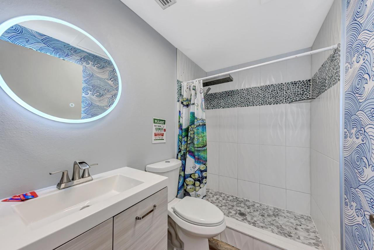 Mermaid House With Pool Jacuzzi Steps To Siesta Key Beach Sarasota Eksteriør billede